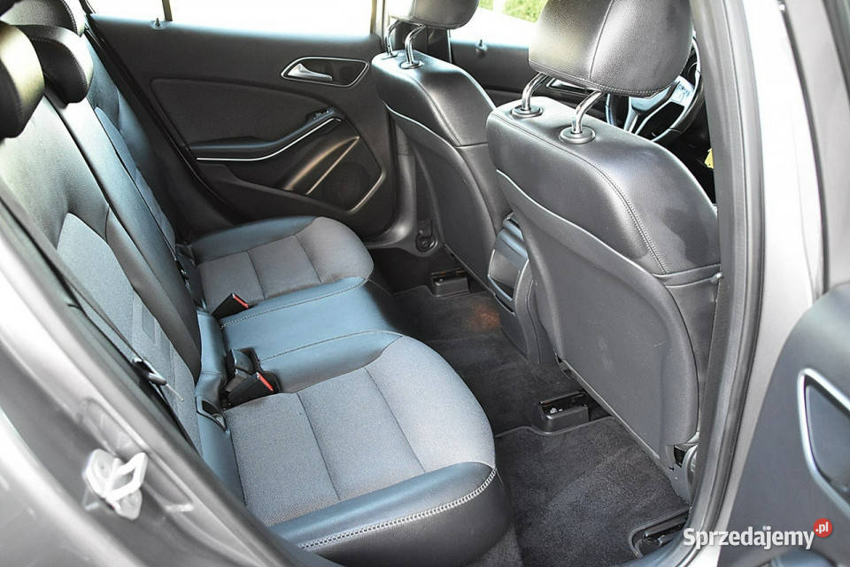 Mercedes GLA 180 D PółSkóra Navi Xenon Led kurtyny powietrzne Nowe Kucice sprzedam