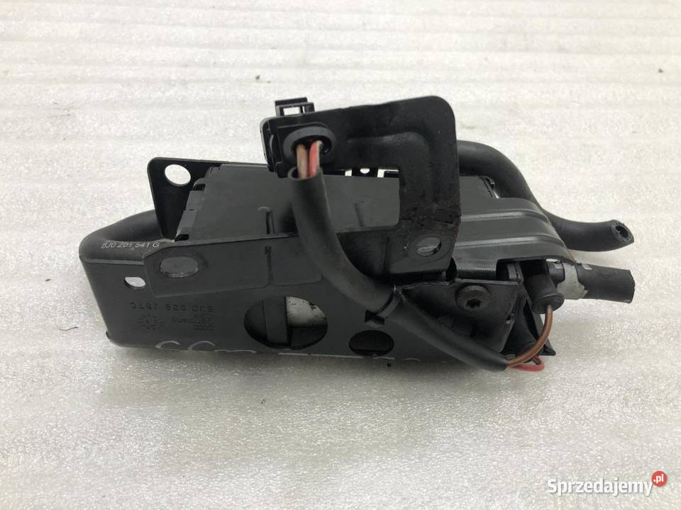 POMPA PALIWA AUDI TT 8J 20TDI 8J0127023