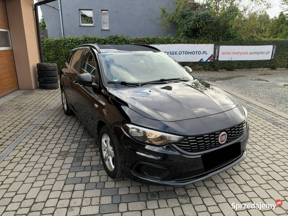 Fiat Tipo 14 TJet 120 Klimatyzacja Serwis Koła światła do jazdy dziennej Orzech