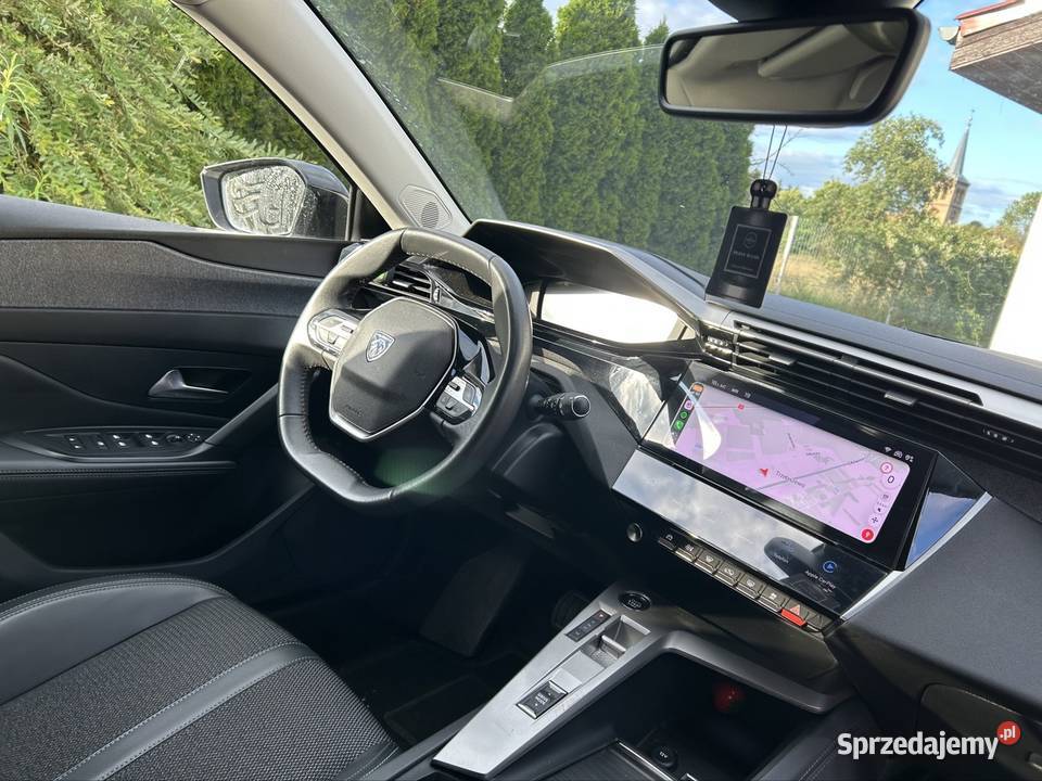 Peugeot 308 15 Diesel BlueHDi Kombi 130 2023r welurowa tapicerka Motoryzacja