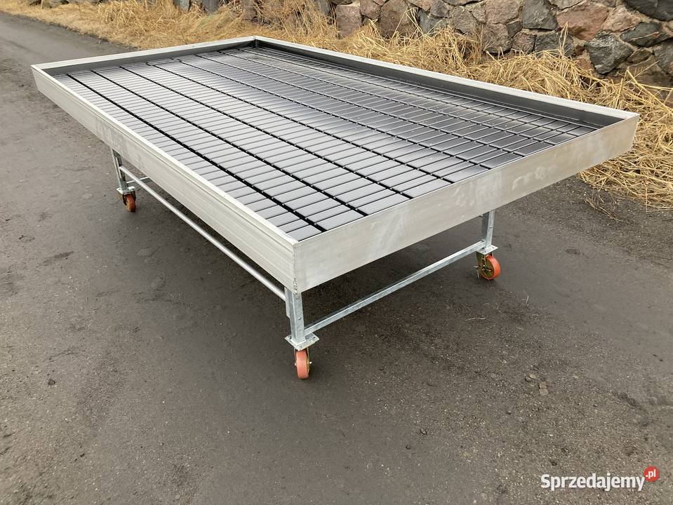 Stół zalewowy Nowy 3x162m na kołach ekspozycyjny Śmigiel