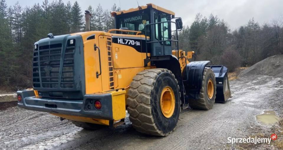 Ładowarka Hyundai 7709A nie Klukowo-Kolonia sprzedam