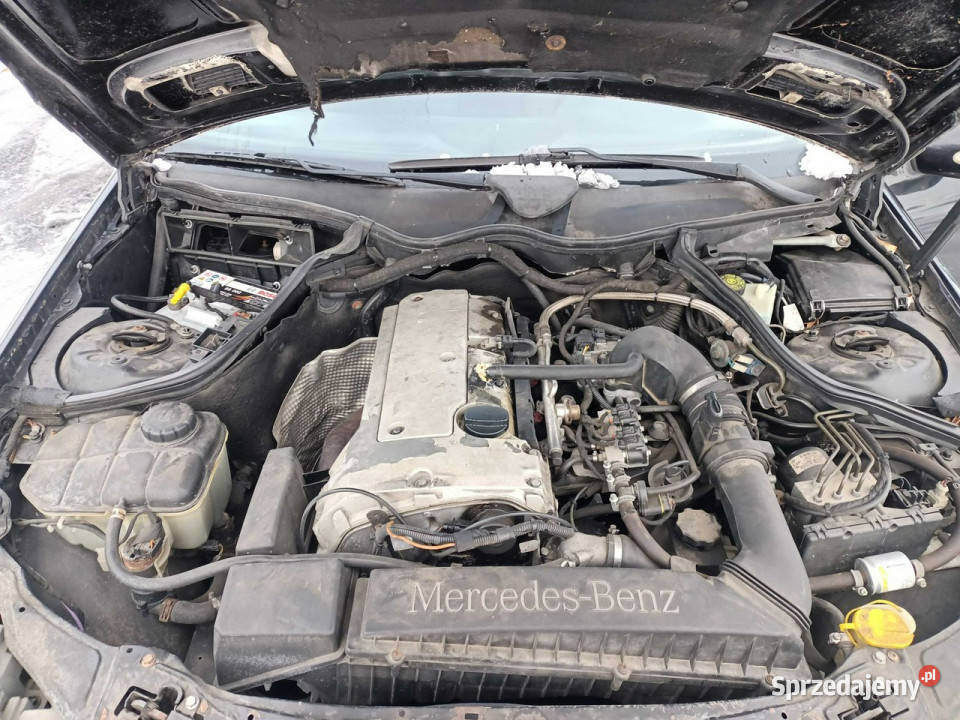 Mercedes C 180 Mercedes C klasa 20BG 130 01r Mercedes-Benz małopolskie