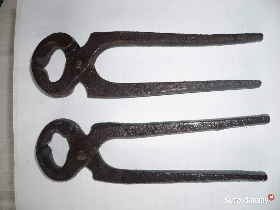 Obcęgi z czasów PRL Zduńska Wola