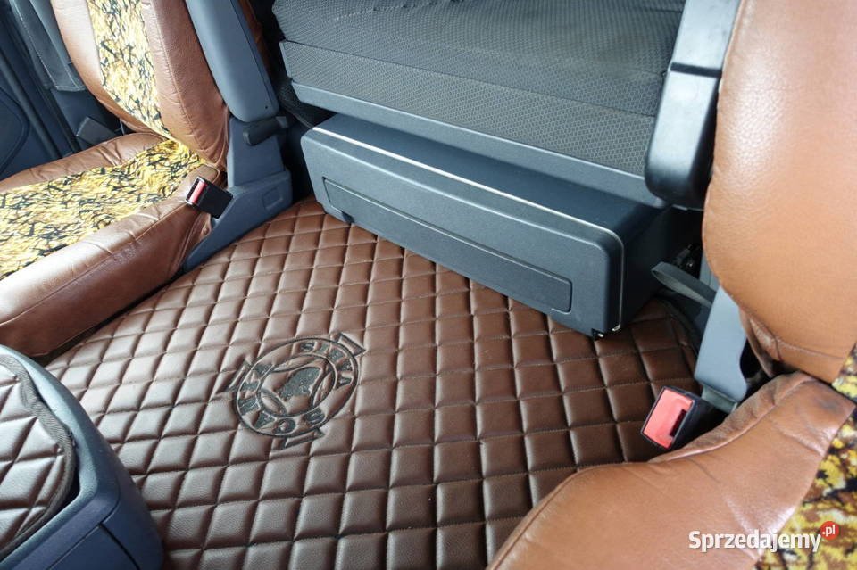 Ciagnik 6x4 Scania Warszawa