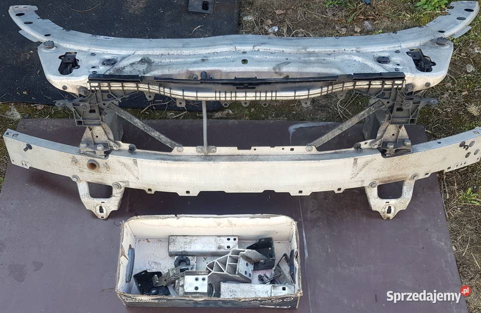 Mercedes W205 CKLASA pas przedni kompletny osobowe Radom