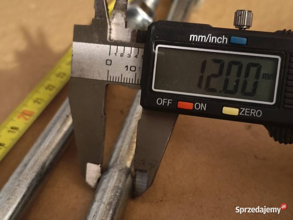 Szpilki mocowania silnika Dniepr MT K650 K750 Leszno