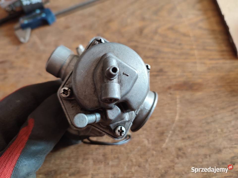 GAŹNIK JAPOŃSKI SKUTERY 2T yamaha peugeot