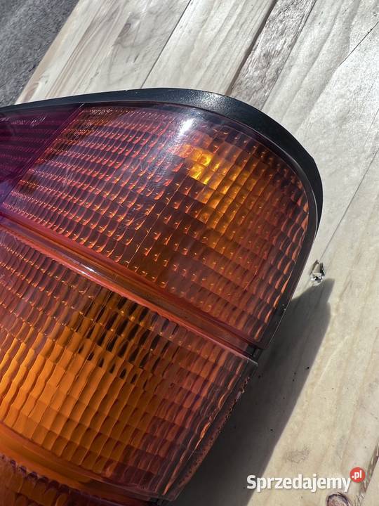 Lampy tył szeroka bmw e30 Lampy tylne Gorzów Wielkopolski sprzedam