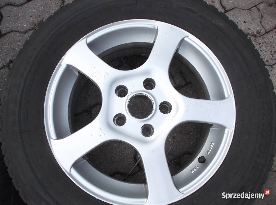 felgi aluminiowe chrysler voyager 2000r 4x1143 Samochodowe Złotoryja