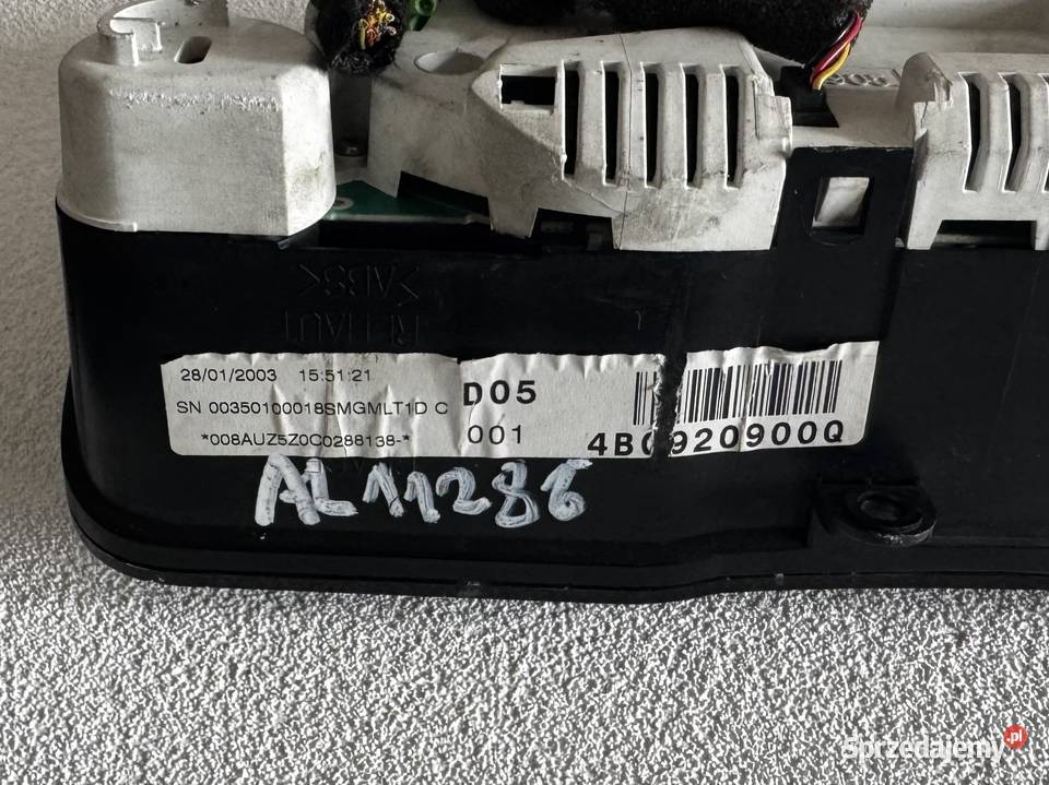 LICZNIK ZEGAR AUDI A6 C5 19 25 TDI 4B0920900Q Warszawa