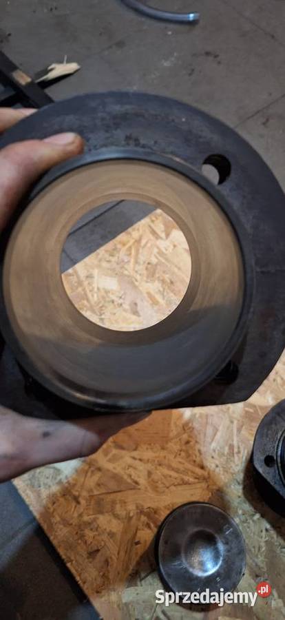 Cylindry z tłokami garbus 1600 341101302 Kruszyn Krajeński