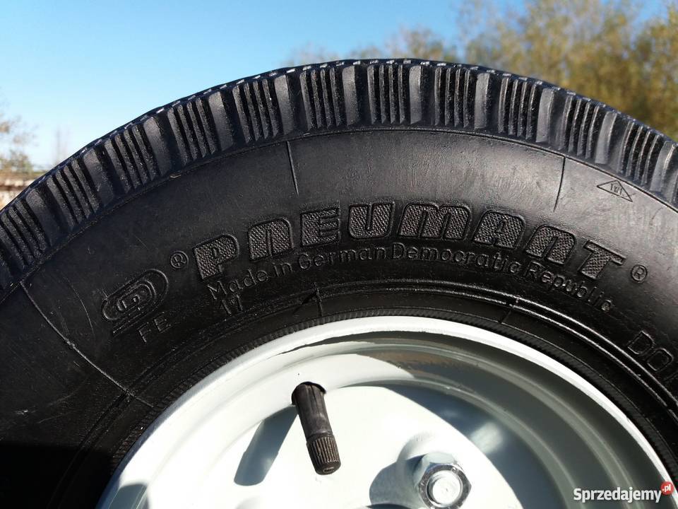 Przyczepka HP 401 DDR Trabant Wartburg towarowe Kielce