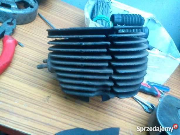 Cylinder i głowica WFM 150 52mm s32 pomorskie Chojnice