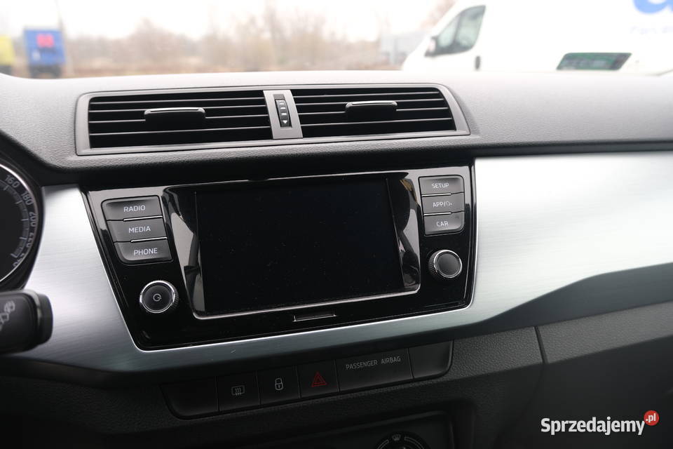 SKODA FABIA 2021 99900 ccm 60 mazowieckie