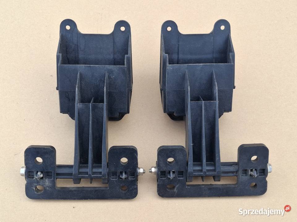 VOLVO FH 12 FH 12 UCHWYT MOCOWANIE ZAWIAS LAMPY Bieleń