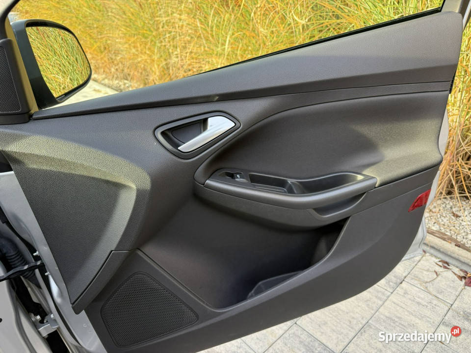 Ford Focus TIANIUM Bezwypadkowy bogato Rok produkcji 2015 Poznań
