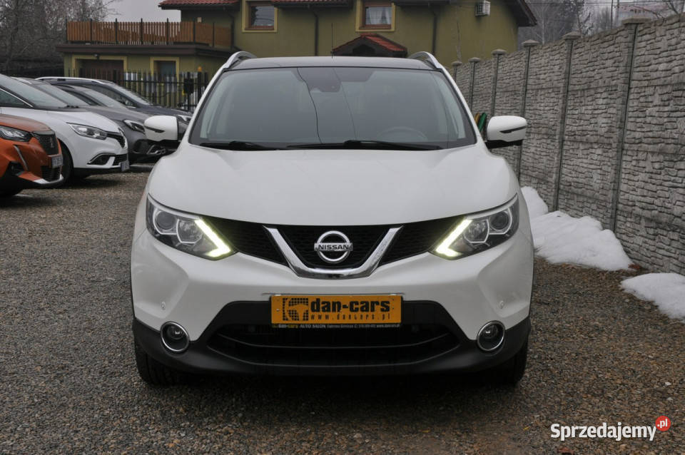 Nissan Qashqai 16T 160 LED Kamera 360 Navi ogranicznik prędkości