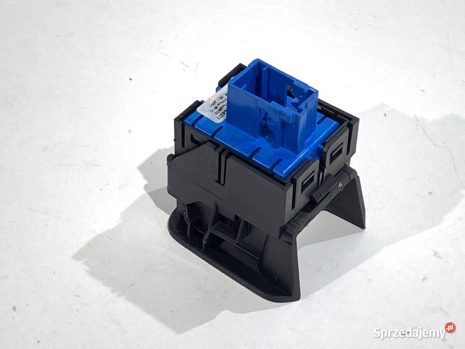 WŁĄCZNIK HAMULCA RĘCZNEGO TOYOTA PROACE osobowe