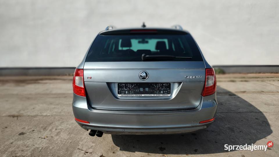 Skoda Superb kombi 20 TDI DSG 2011 170 219 Zabrze