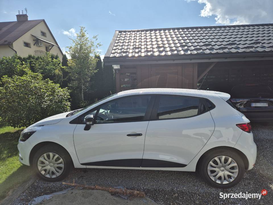 Renault Clio IV 09 TCe Turbo 2017 220 000 benzyna Siedliska