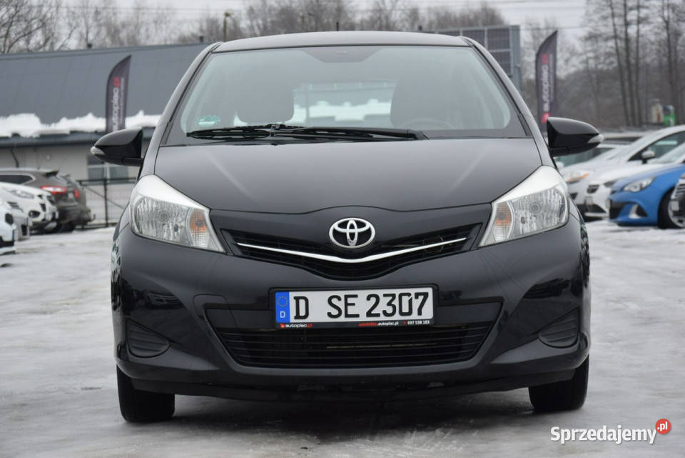 Toyota Yaris 13B Navi Kamera 107 2 KPL KÓŁ Majdan Sieniawski