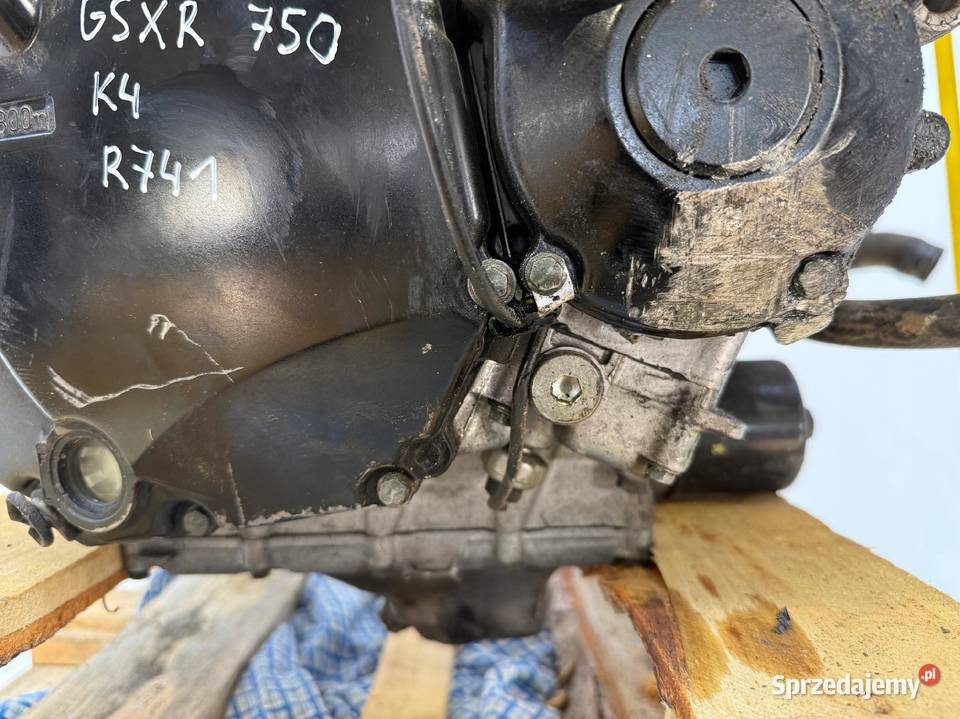SILNIK KOMPLETNY Suzuki GSXR GSXR 750 K4 Motor Chełm