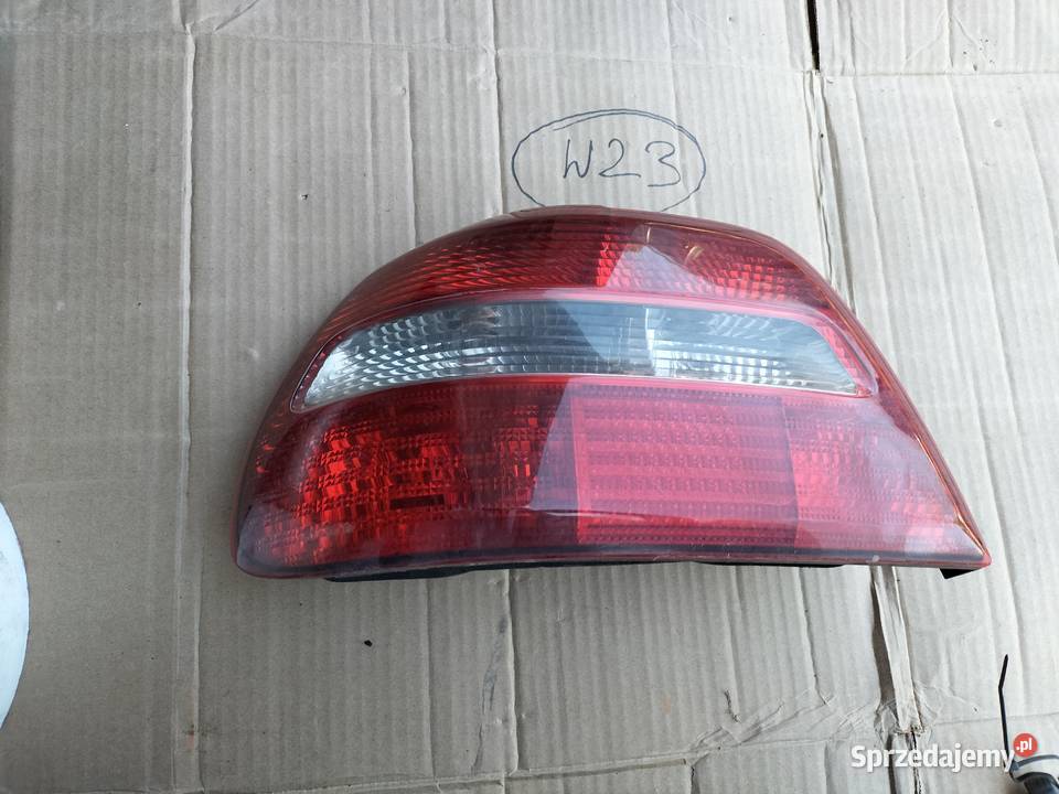 Volvo S40 LAMPA LEWY TYŁ LEWA TYLNA Kamień-Kolonia