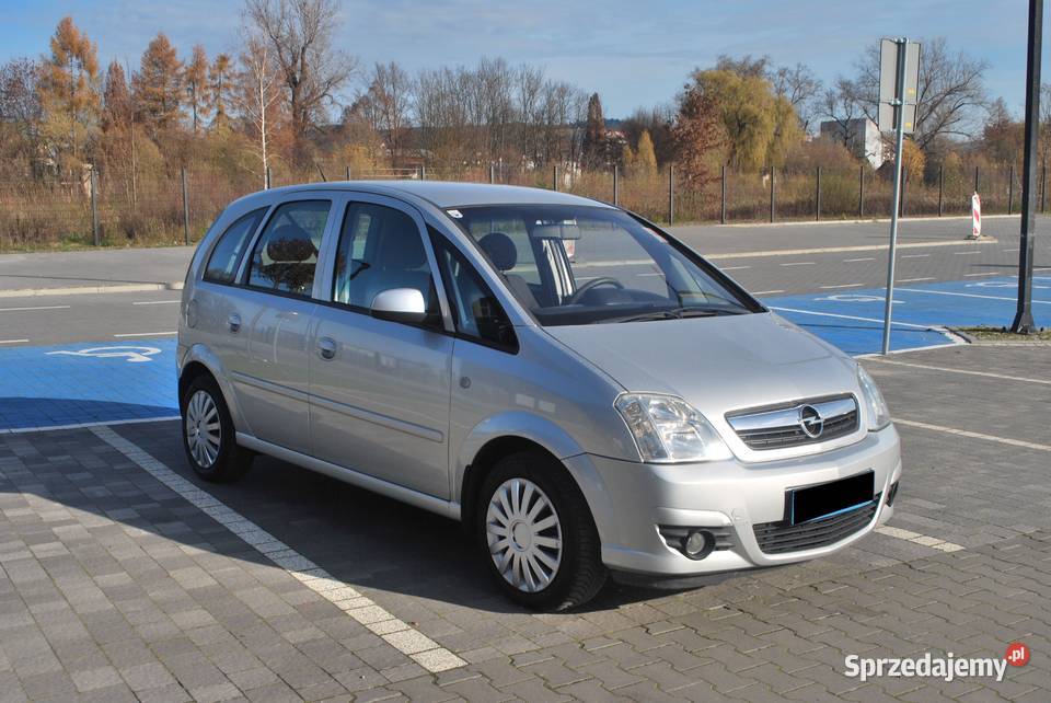Opel Meriva 16 Benzyna 105 Klima Hak Czujniki elektryczne szyby małopolskie Nowy Sącz