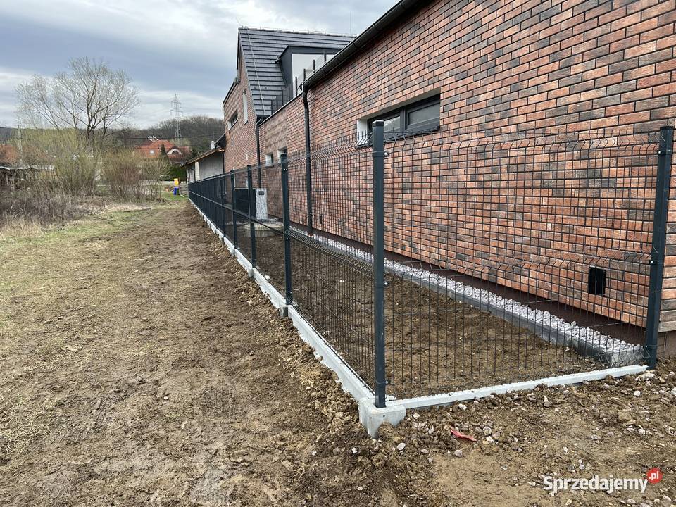 Montaż Ogrodzenia Kompleksowo Krosno