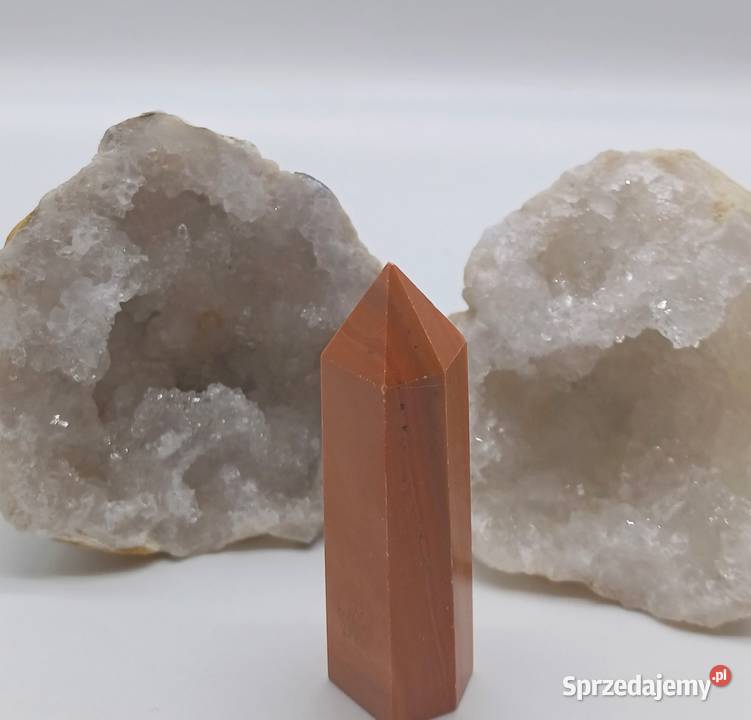 Kolekconerski naturalny czerwony jaspis obelisk Olsztyn