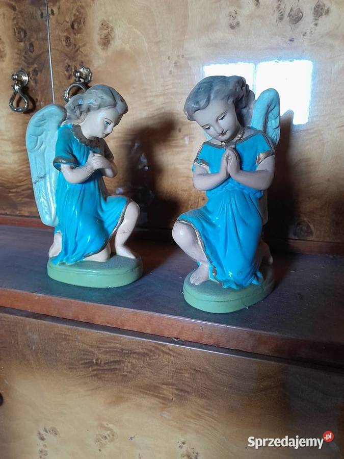 Figura Matki Boskiej z dwoma aniołami śląskie