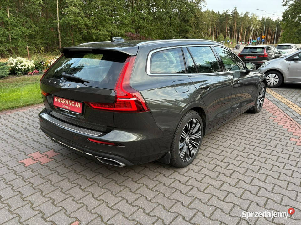Volvo V60 20 benzyna Inscription Orrefors Sweden Lipówki