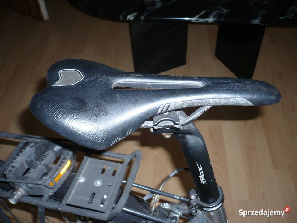 Rower ACCENT w całości na części Campagnolo