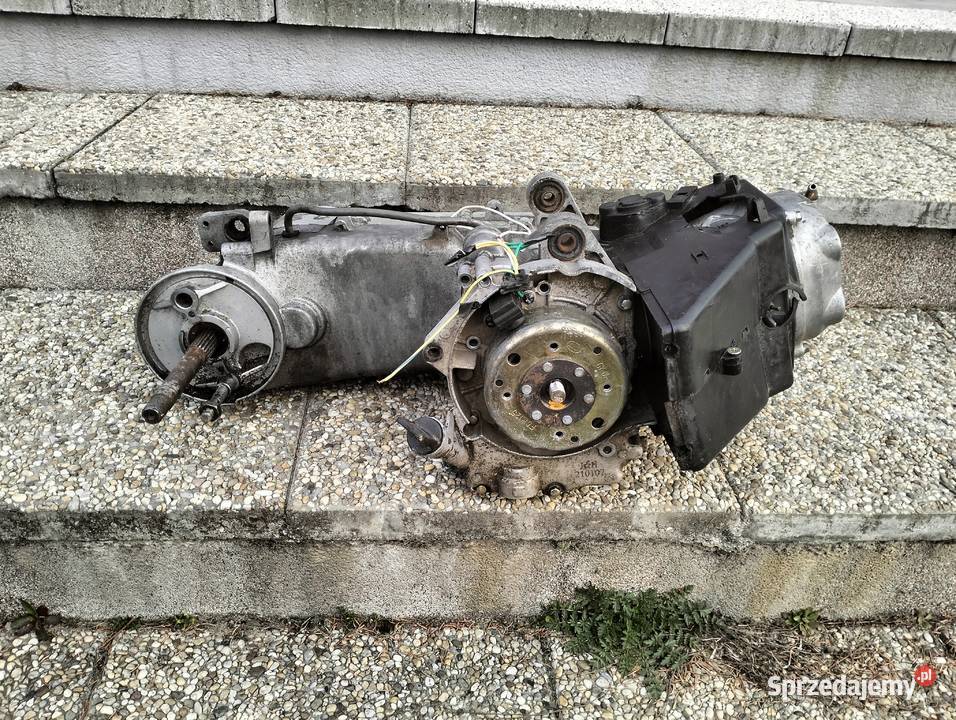 Silnik 157 QMJ Do Chińskiego Skutera 150 4T Koło