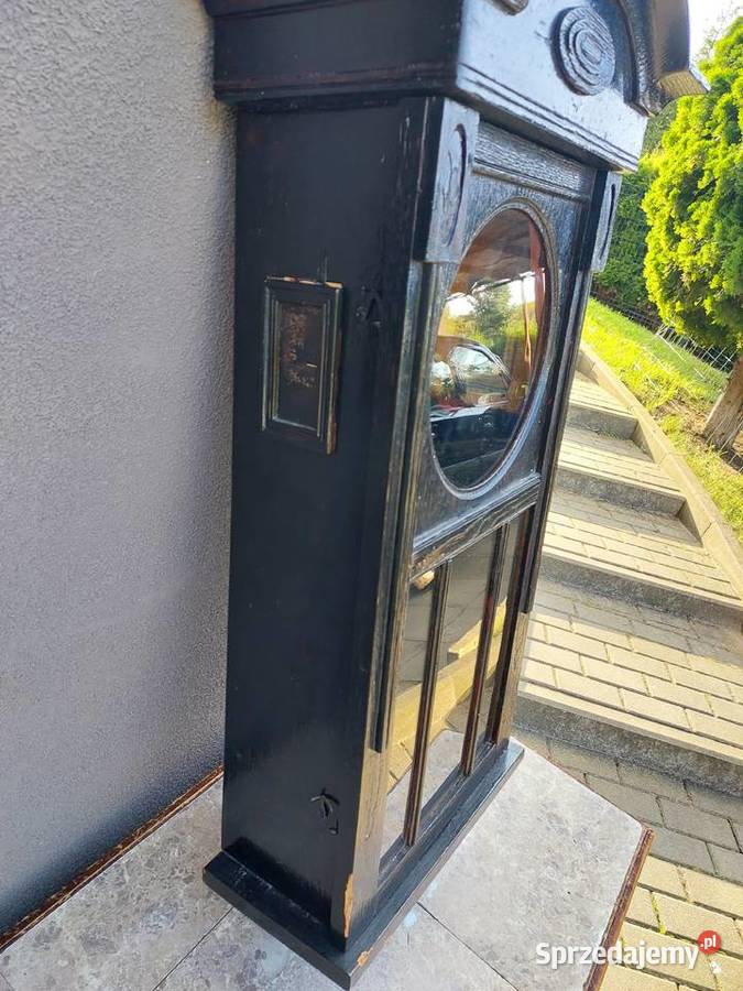 Szafka witrynka z obudowy starego przedwojennego Tczew