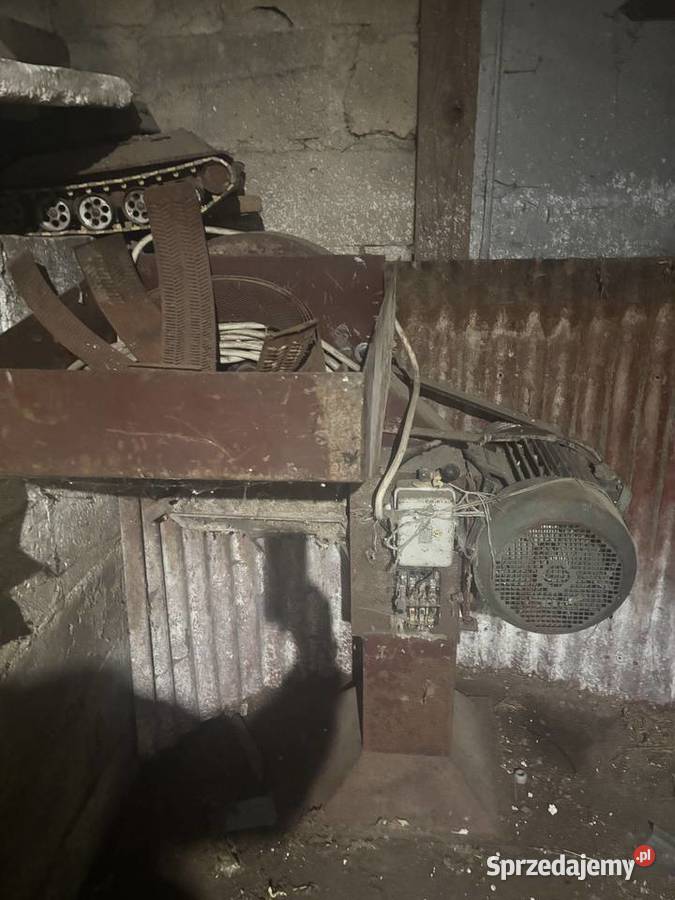 Śrutownik bijakowy nieuszkodzony Do hodowli zwierząt