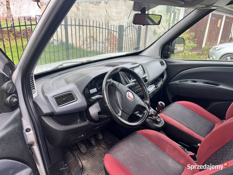 Syndyk sprzeda Fiat Doblo 16 diesel Superb Wejherowo