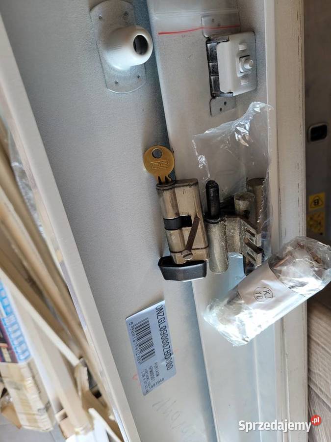 Drzwi zewnętrzne 90L Porta z nową ościeżnicą Bielsk sprzedam