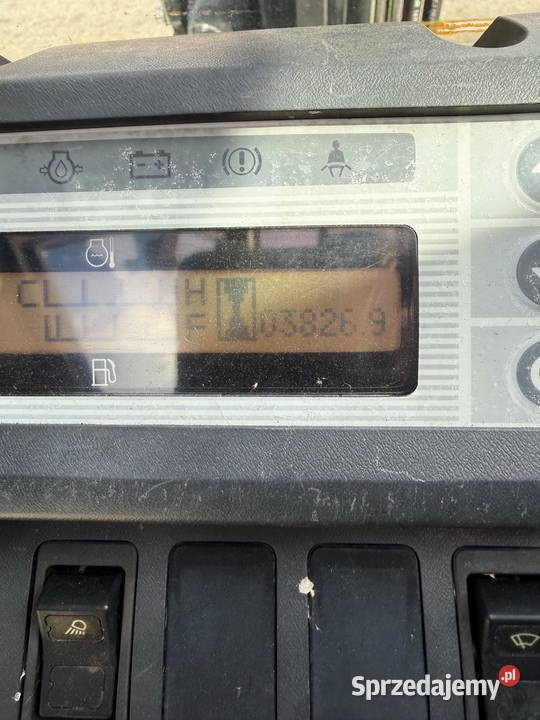 wózek widłowy NISSAN FD25 diesel kabina przesuw Działoszyn