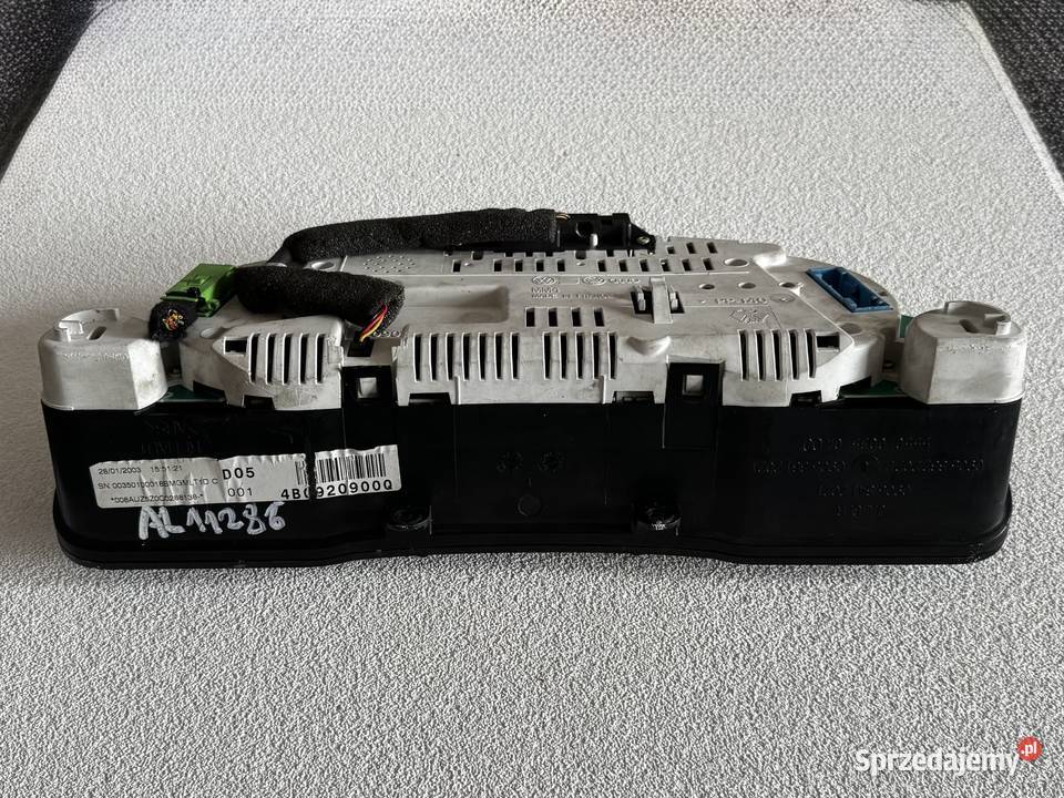 LICZNIK ZEGAR AUDI A6 C5 19 25 TDI 4B0920900Q mazowieckie Warszawa