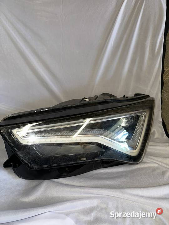 LAMPA LEWA PRZÓD SEAT ATECA LIFT FULL LED osobowe wielkopolskie Leszno