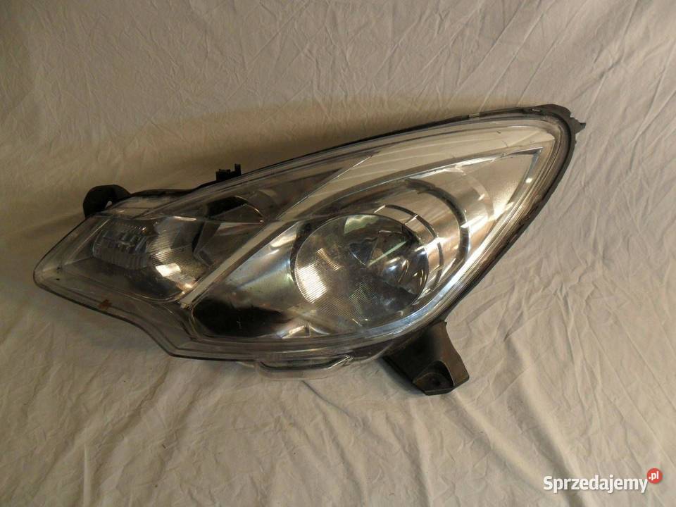 Reflektor Przód strona lewa Citroen C3 B01720081 Lampy przednie sprzedam