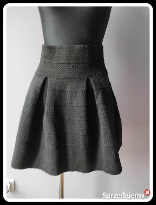 Czarna spódnica HM wysoki stan 38 M Płock