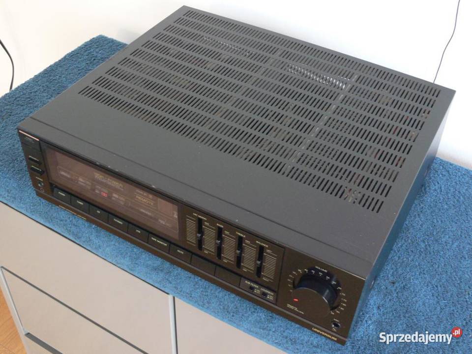 Wzmacniacz Universum 440 wat sprawny i mocny Jasło