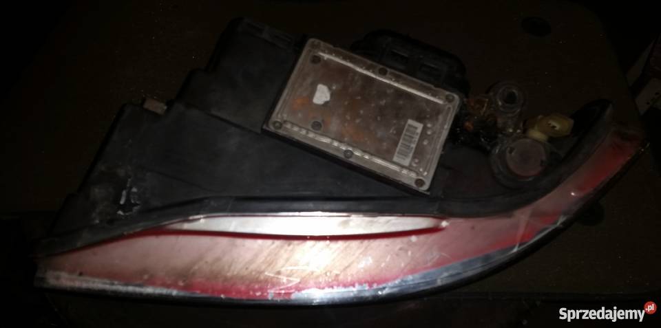 Lampa przód prawa strona Xenon 8d0941004an Audi Prawe Dąbrowa Górnicza sprzedam