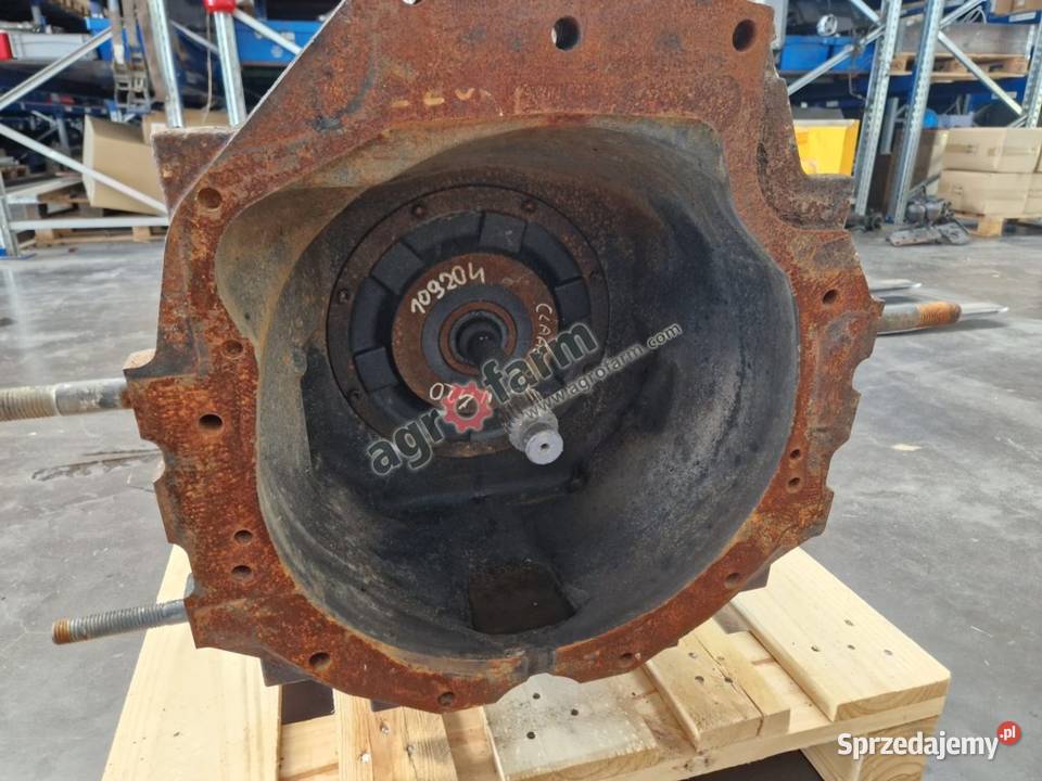 Skrzynia biegów Claas Arion 420 4360252H01 Skrzynia biegów Byków