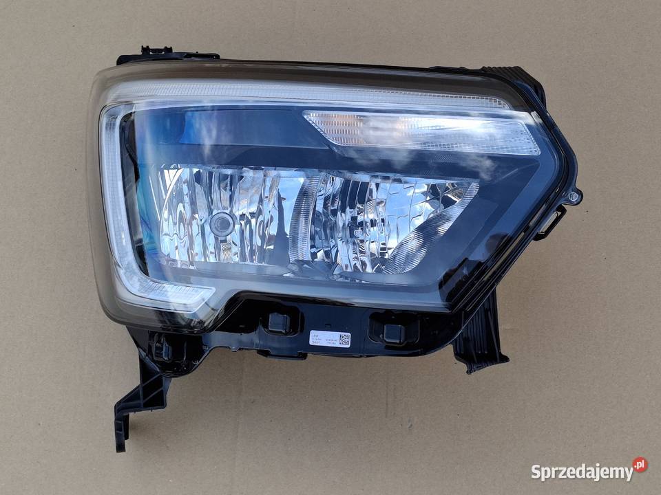 RENAULT MASTER 4 IV REFLEKTOR PRAWY LAMPA PRAWA Kargowa