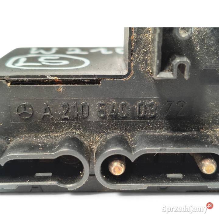 SKRZYNKA BEZPIECZNIKÓW Mercedes W210 A2105400372 Chełm