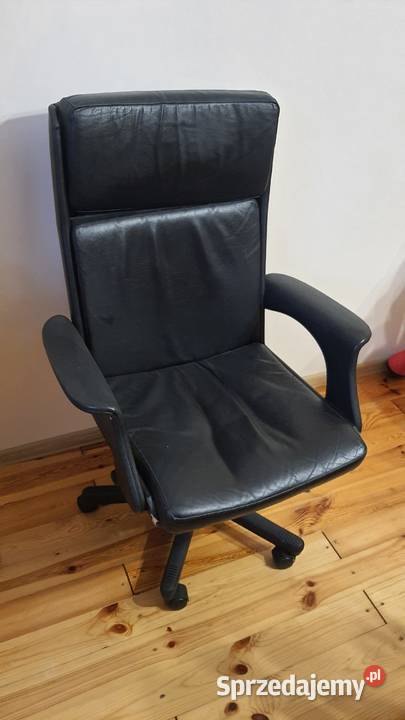 Fotel obrotowy biurowy skórzany masywny na Lublin